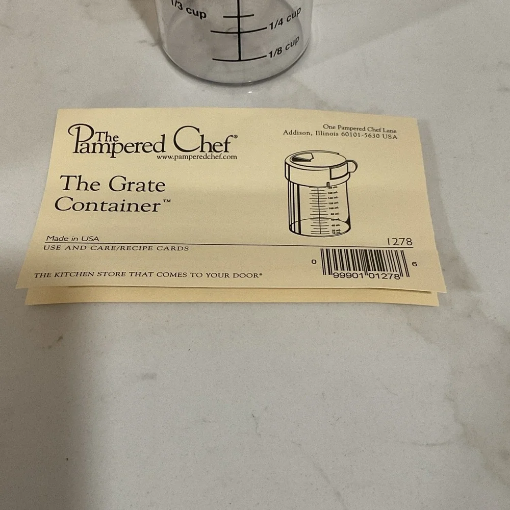 NEW Pampered Chef #1278 The Grate Container Cheese Grater 3/4 Cup